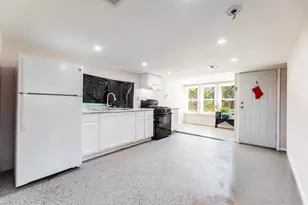 2458 W 45th Pl, Chicago, IL 60632 - Photo 7