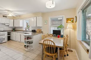 2149 Hartrey Ave, Evanston, IL 60201 - Photo 13