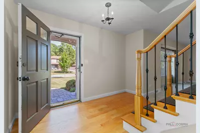 907 Dawes Street, Libertyville, IL 60048 - Photo 17