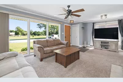 922 W Van Meter Street, Kankakee, IL 60901 - Photo 5