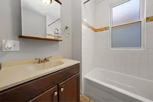 1532 Lombard Ave, Berwyn, IL 60402 - Photo 15