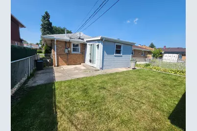 6145 W 83rd Street, Burbank, IL 60459 - Photo 13