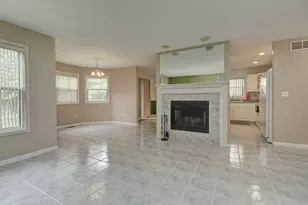 16046 Fairfield Dr, Plainfield, IL 60586 - Photo 3