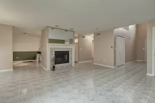 16046 Fairfield Dr, Plainfield, IL 60586 - Photo 5