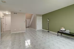 16046 Fairfield Dr, Plainfield, IL 60586 - Photo 7
