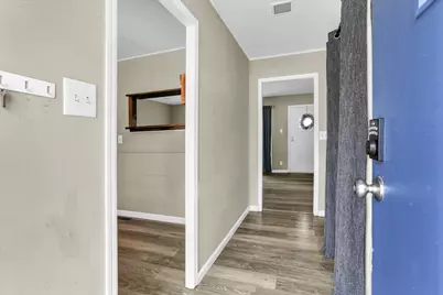 1810 Greendale Drive, Champaign, IL 61821 - Photo 5