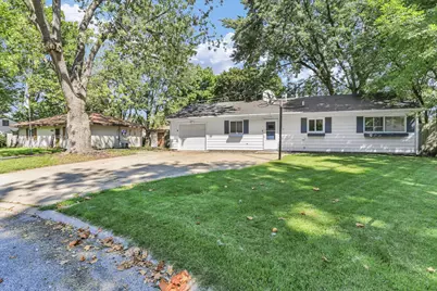 1810 Greendale Drive, Champaign, IL 61821 - Photo 3