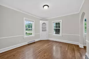 358 N Main St, Lombard, IL 60148 - Photo 9