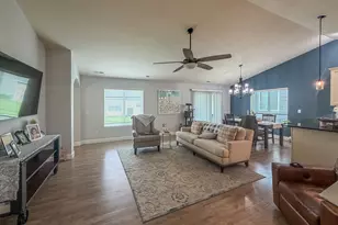 508 Krebs Dr, Champaign, IL 61822 - Photo 9