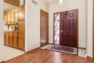 13273 Weatherfield Way, Roscoe, IL 61073 - Photo 3