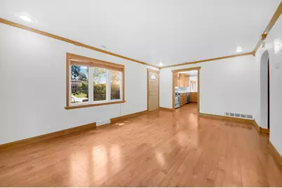 1446 Everett Avenue, Des Plaines, IL 60018 - Photo 7