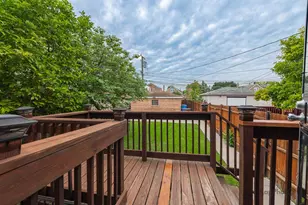 3933 W 69th Pl, Chicago, IL 60629 - Photo 33