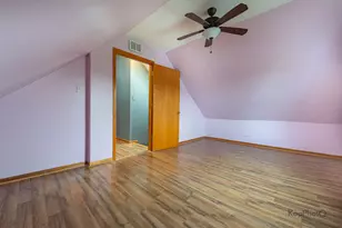 3933 W 69th Pl, Chicago, IL 60629 - Photo 15