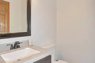 825 Walnut Dr, Darien, IL 60561 - Photo 13