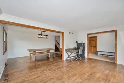 825 Walnut Drive, Darien, IL 60561 - Photo 5