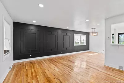 18830 May Avenue, Homewood, IL 60430 - Photo 3