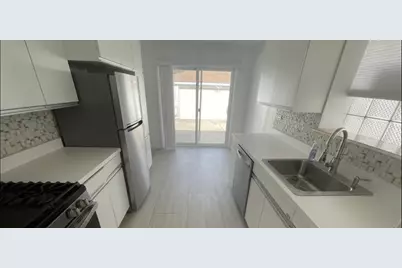 9521 N Kildare Avenue, Skokie, IL 60076 - Photo 3