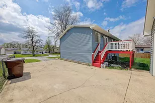 3626 Peach Grove Ln, Hazel Crest, IL 60429 - Photo 45