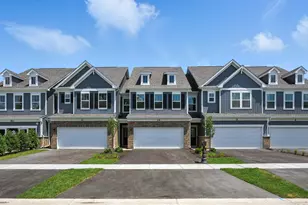 107 Weirich Wy, Batavia, IL 60510 - Photo 1