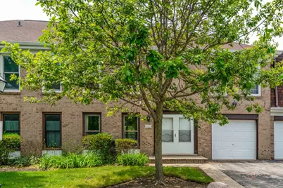 805 Garfield Avenue, Libertyville, IL 60048 - Photo 1