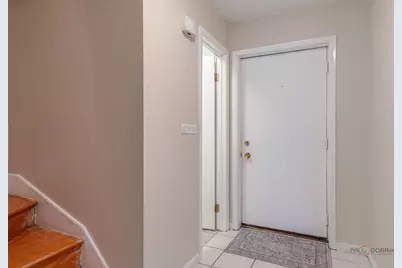 805 Garfield Avenue, Libertyville, IL 60048 - Photo 3