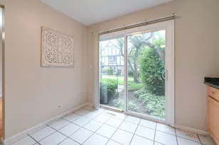805 Garfield Ave, Libertyville, IL 60048 - Photo 9