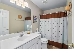 2909 Langston Cir, Saint Charles, IL 60175 - Photo 17