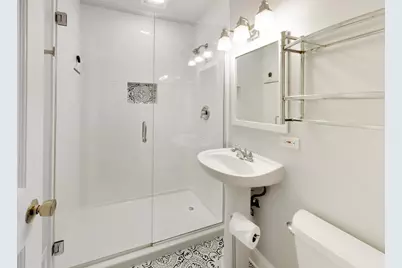 708 N Summit Street, Wheaton, IL 60187 - Photo 17