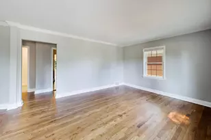 708 N Summit St, Wheaton, IL 60187 - Photo 3