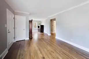 708 N Summit St, Wheaton, IL 60187 - Photo 5