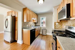 708 N Summit St, Wheaton, IL 60187 - Photo 11