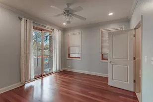 1126 W Fullerton Ave, Chicago, IL 60614 - Photo 17