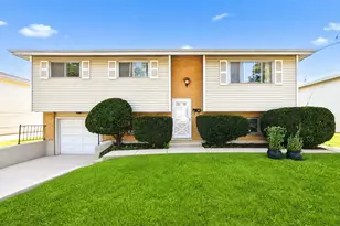 78 S Evergreen Ave, Addison, IL 60101 - Photo 1