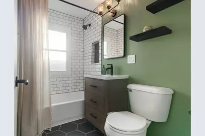 638 N Lombard Avenue, Lombard, IL 60148 - Photo 11
