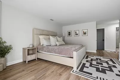 7201 N Lincoln Avenue #203, Lincolnwood, IL 60712 - Photo 17