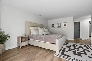 7201 N Lincoln Ave, Lincolnwood, IL 60712 - Photo 17