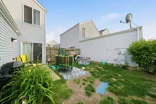 729 Four Seasons Blvd, Aurora, IL 60504 - Photo 21
