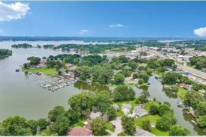 35672 N Sheridan Drive, Fox Lake, IL 60020 - Photo 43