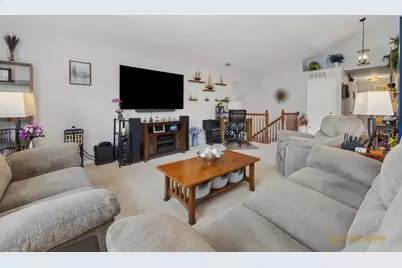 5302 Cobblers Crossing, McHenry, IL 60050 - Photo 7