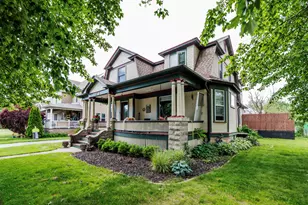 109 W North St, Peotone, IL 60468 - Photo 1