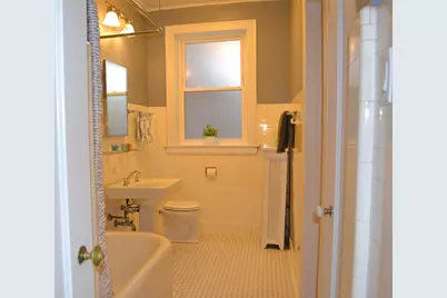 1055 W North Shore Avenue #1W, Chicago, IL 60626 - Photo 11
