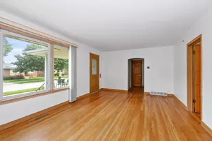 1606 Kensington Ave, Westchester, IL 60154 - Photo 5