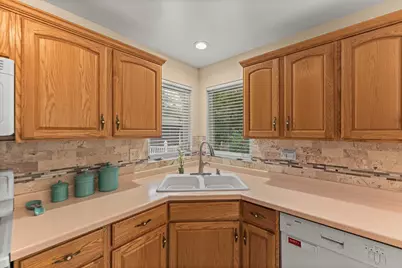 5441 Christopher Drive, Oak Forest, IL 60452 - Photo 15