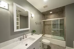 314 E Woodland Rd, Lake Bluff, IL 60044 - Photo 17