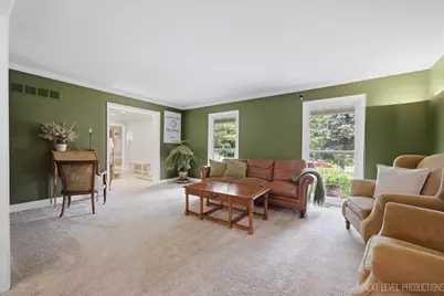 5N638 Jens Jensen Lane, Saint Charles, IL 60175 - Photo 9