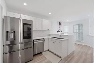 1117 Hawthorne Lane #1117, Elk Grove Village, IL 60007 - Photo 17