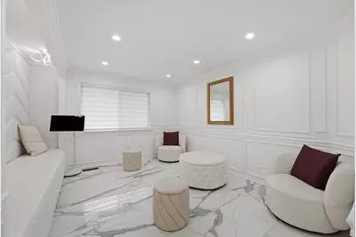 1117 Hawthorne Lane #1117, Elk Grove Village, IL 60007 - Photo 7