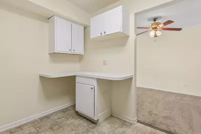 925 Spring Hill Drive #102, Northbrook, IL 60062 - Photo 13