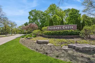 925 Spring Hill Dr, Northbrook, IL 60062 - Photo 25