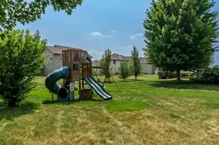 1695 Divine Drive, Rockford, IL 61107 - Photo 5